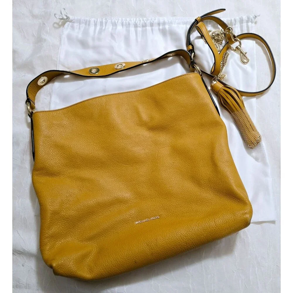 Michael Kors Brooklyn Large Leather Shoulder Handbag Purse Yellow